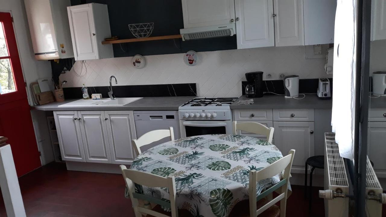 L'Escale Arquaise, La Maison Au Jardin Fleuri A 5 Min De Dieppe Arques-la-Bataille Bagian luar foto